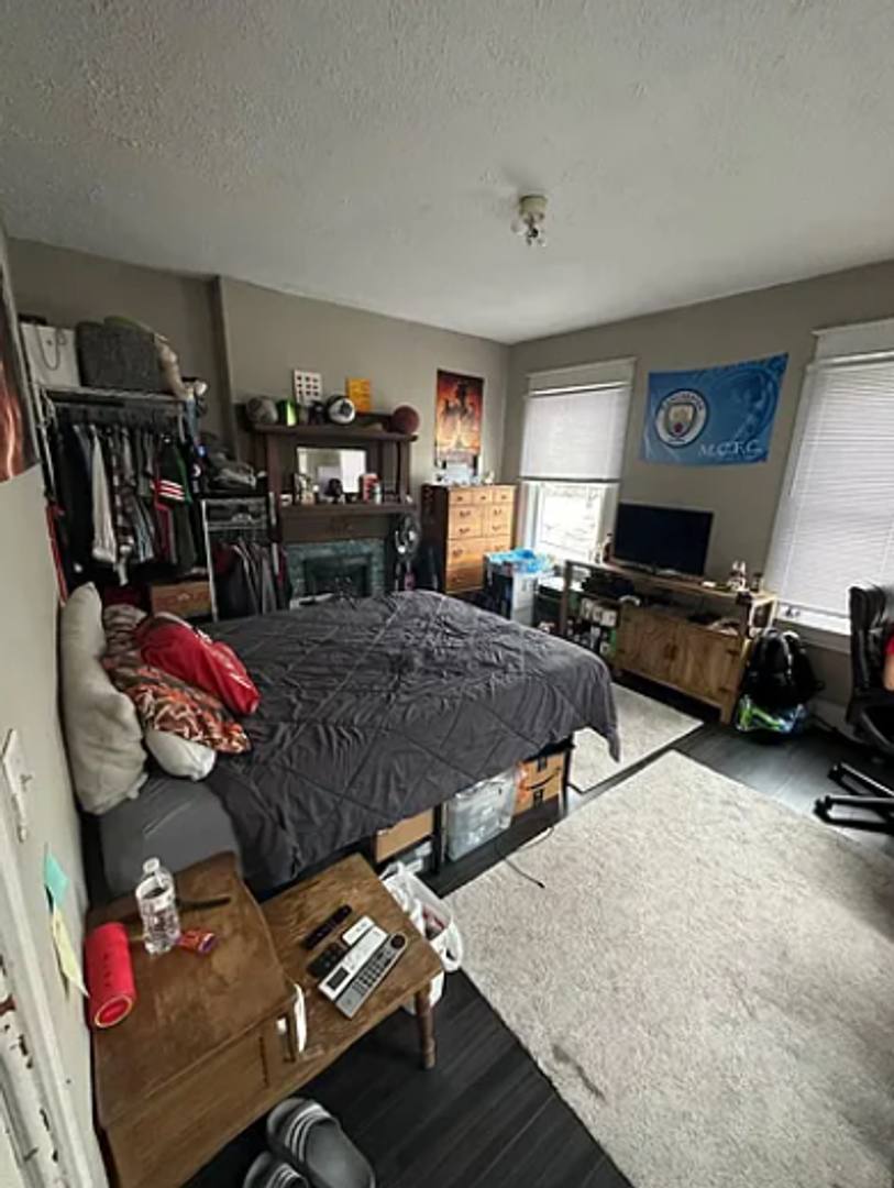 House for rent at 2345 Victor St, Cincinnati, OH 45219