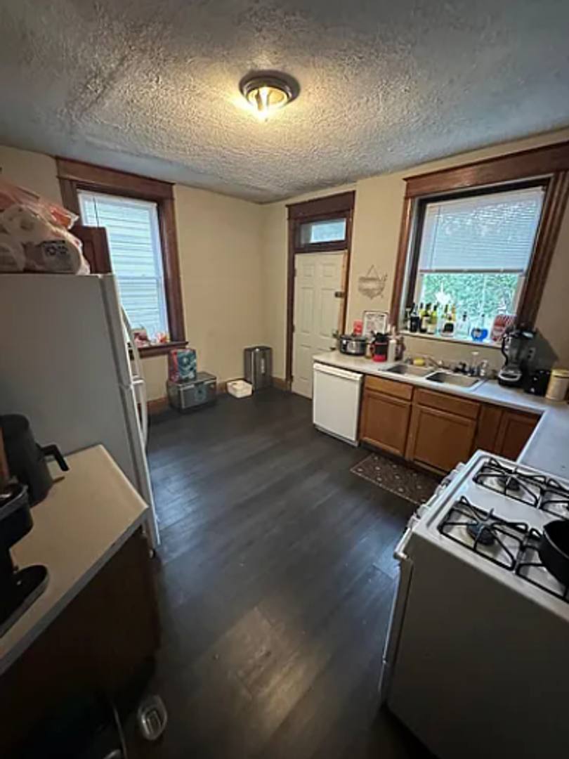 House for rent at 2345 Victor St, Cincinnati, OH 45219