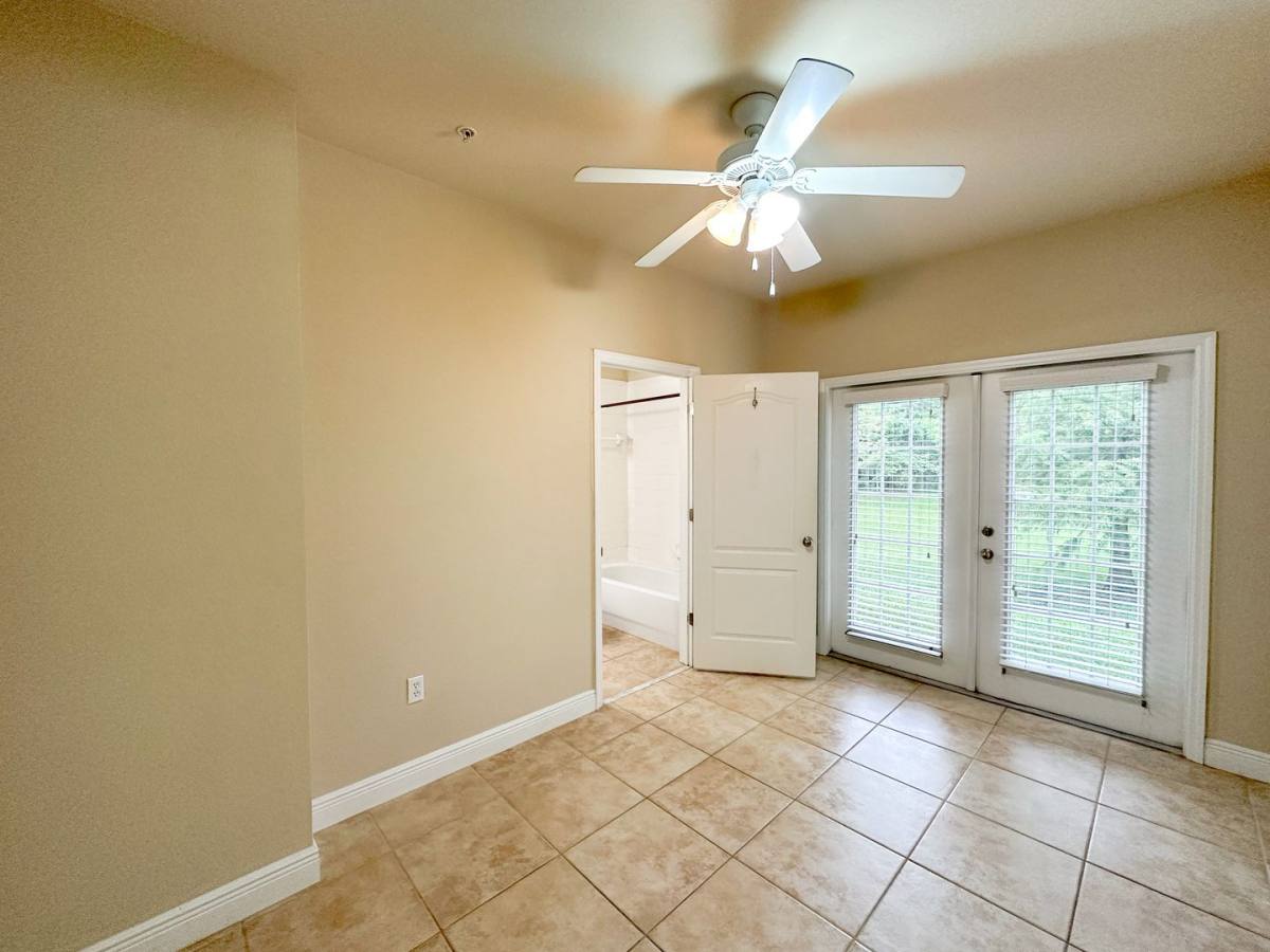 2942 SW 35th Place #33, Gainesville, FL 32608 - Condo for Rent - Image 10