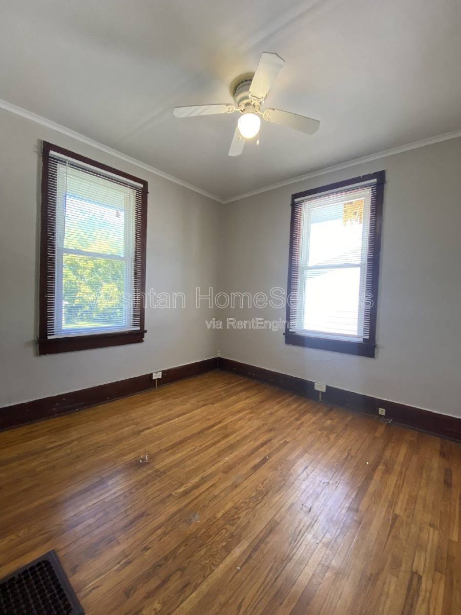 House for rent at 522 W Murray St, Macomb, IL 61455