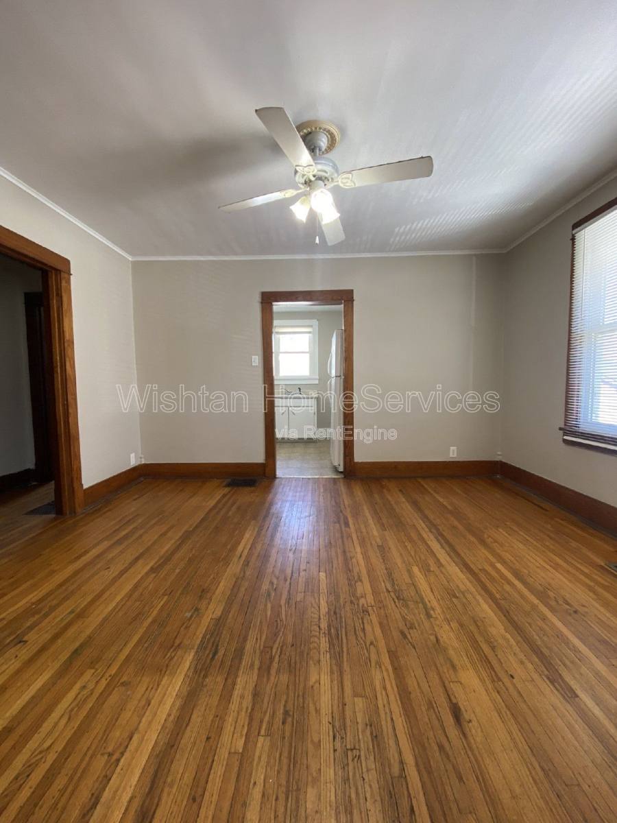 House for rent at 522 W Murray St, Macomb, IL 61455