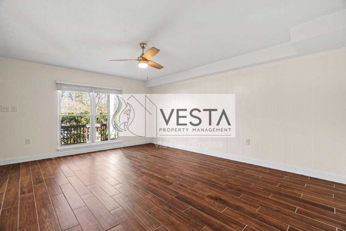 Apartment for rent at 6 Dogwood Court #B, Asheville, NC 28805
