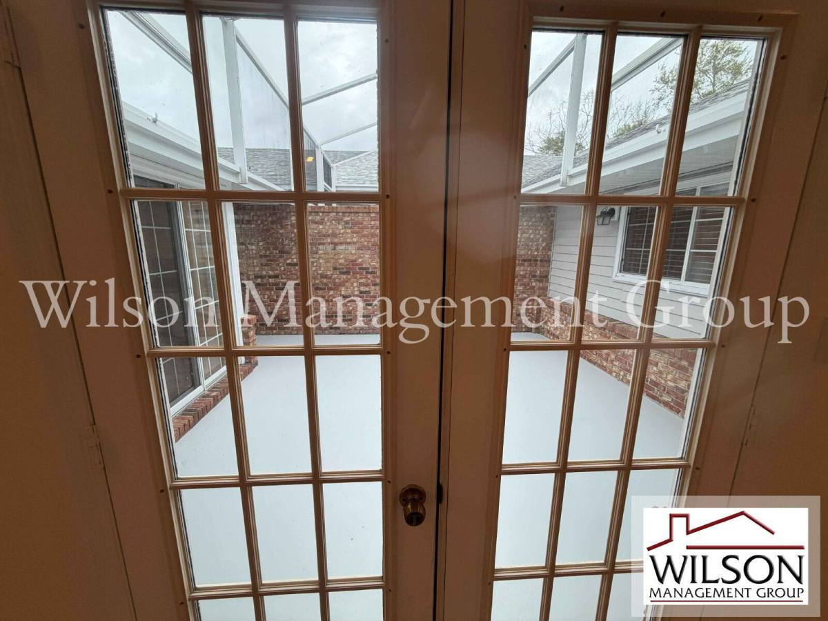 Townhouse for rent at 2535 S Glen Eagles Dr, Deland, FL 32724