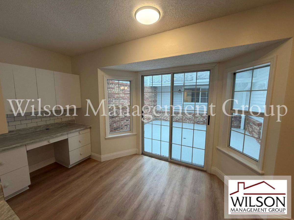 Townhouse for rent at 2535 S Glen Eagles Dr, Deland, FL 32724