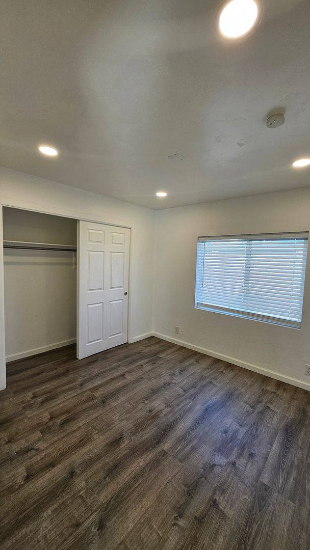 Apartment for rent at 219 Candelaria Rd NW, Albuquerque, NM 87107