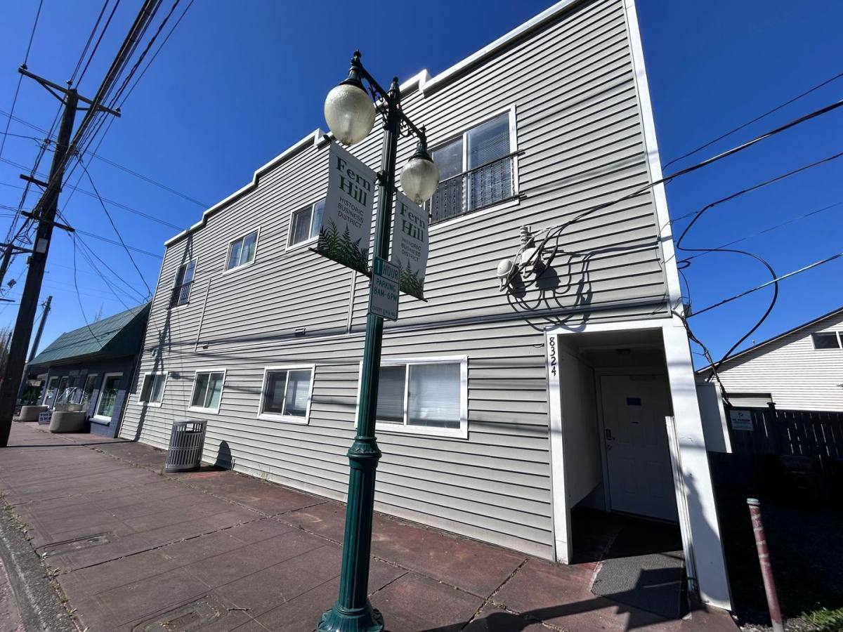 Apartment for rent at 8324 S Park Ave, Tacoma, WA 98408