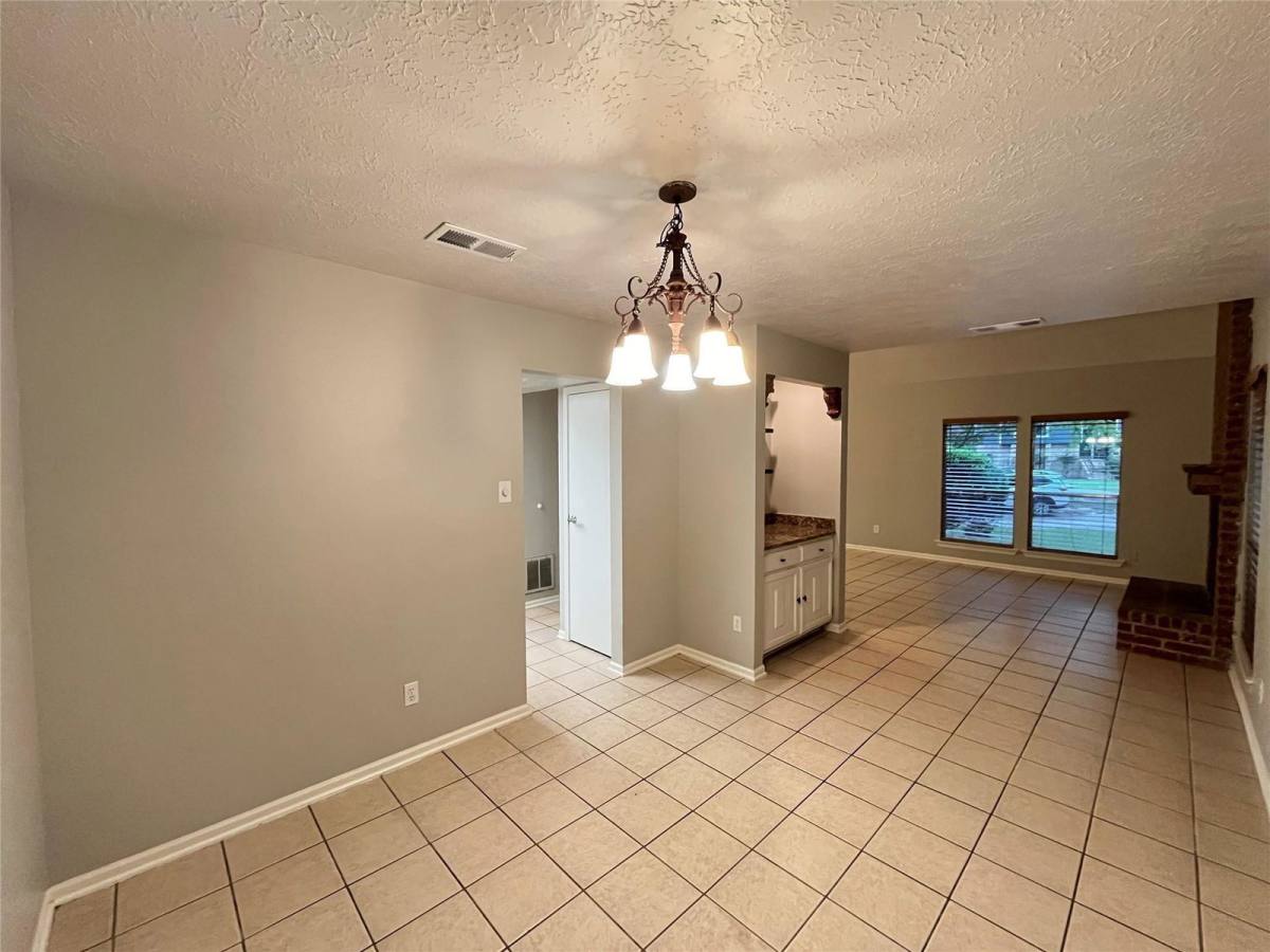 House for rent at 17 Briervine Court, Spring, TX 77381