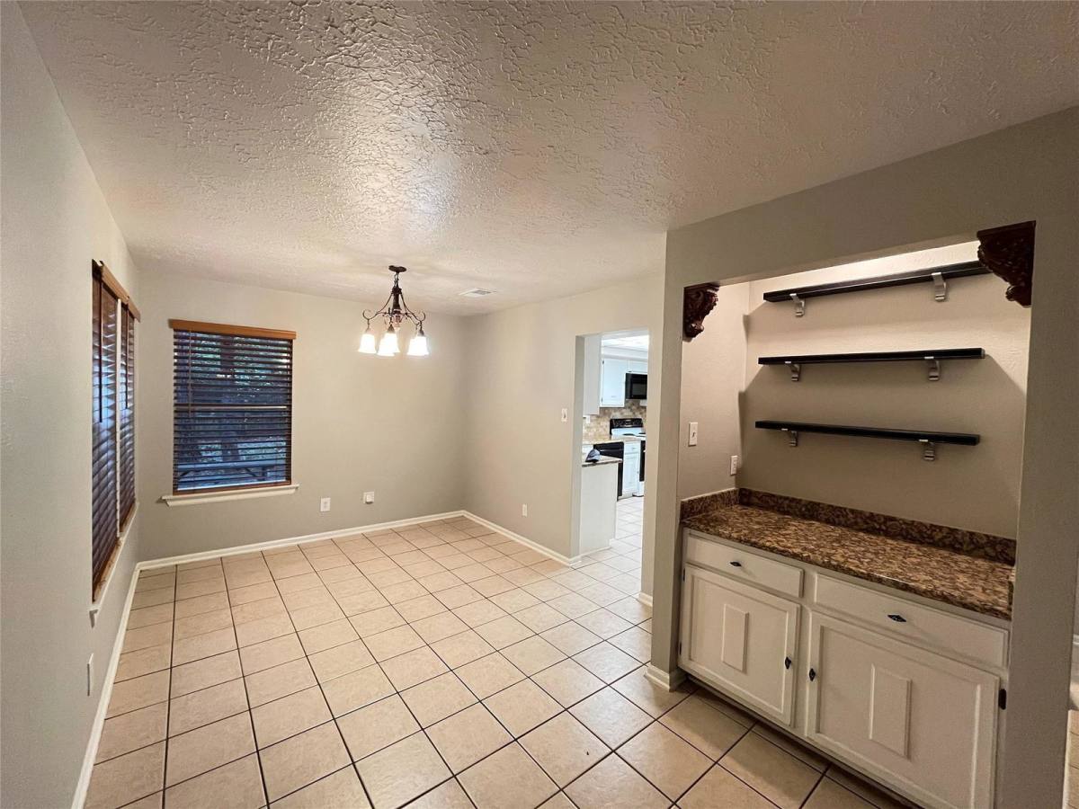 House for rent at 17 Briervine Court, Spring, TX 77381