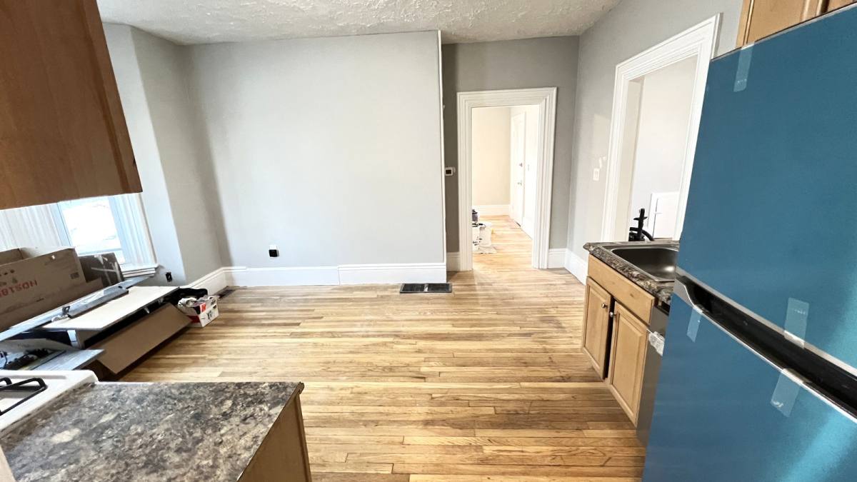 Apartment for rent at 31 Ridgeway St #1, Lynn, MA 01902