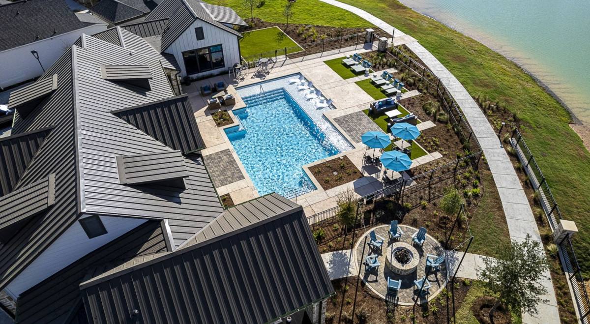 Apartment for rent at 18131 Bluegrass Park Lane, Cypress, TX 77429