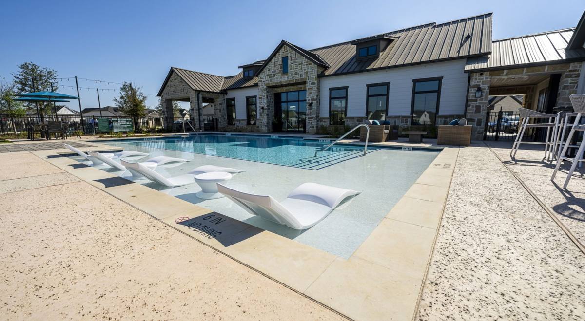 Apartment for rent at 18131 Bluegrass Park Lane, Cypress, TX 77429