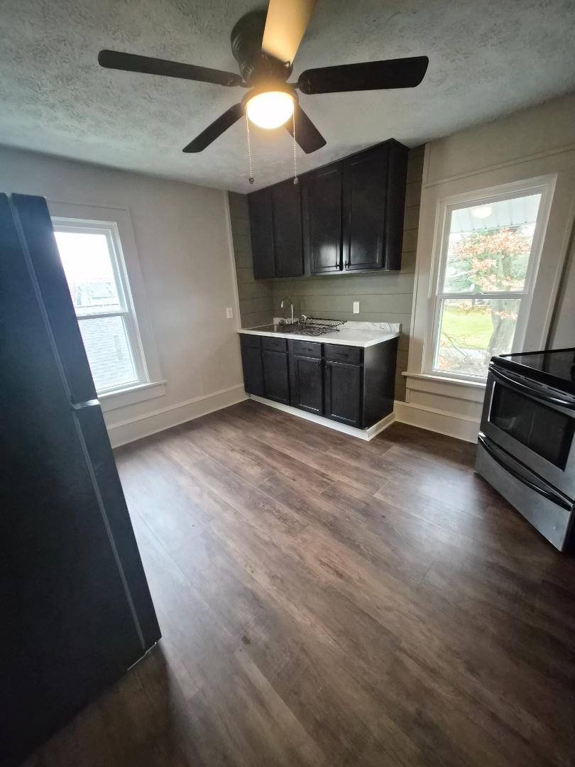 Apartment for rent at 323 Bedford Ave NW #2-UPPER Level, Canton, OH 44708