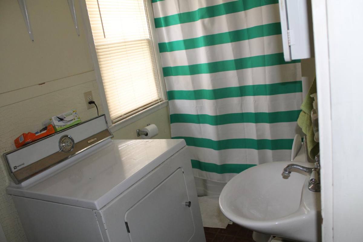 House for rent at 415 E Clark St, Vermillion, SD 57069