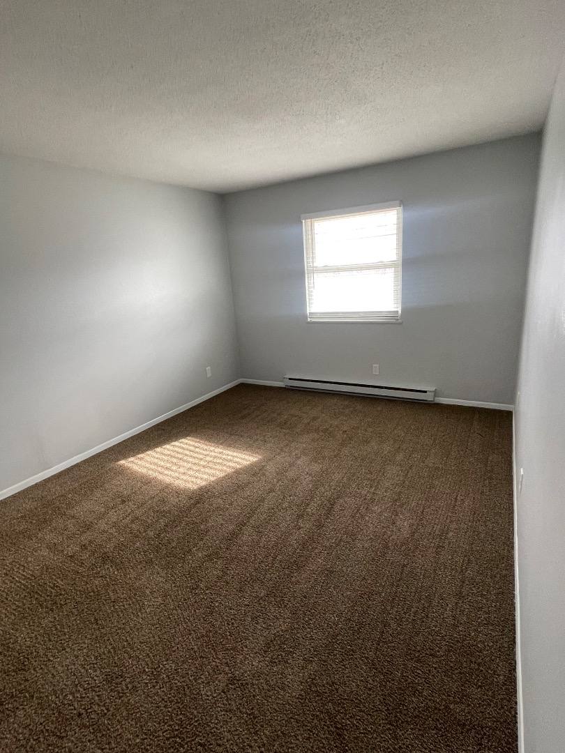 Apartment for rent at 1338 Brooke Park Dr #6, Toledo, OH 43612