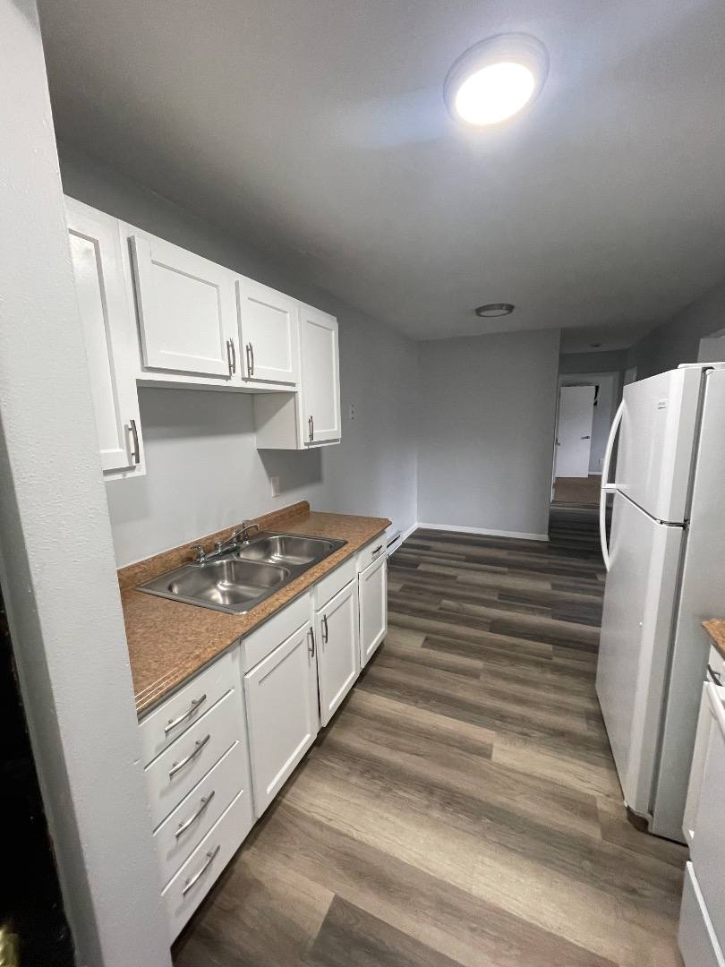 Apartment for rent at 1338 Brooke Park Dr #6, Toledo, OH 43612