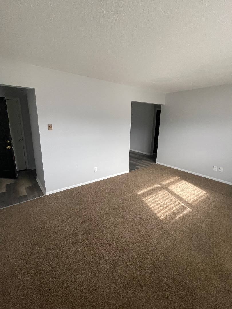 Apartment for rent at 1338 Brooke Park Dr #6, Toledo, OH 43612