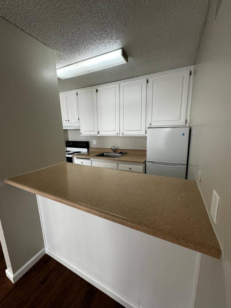 Apartment for rent at 450 Morse St #10, Oceanside, CA 92054