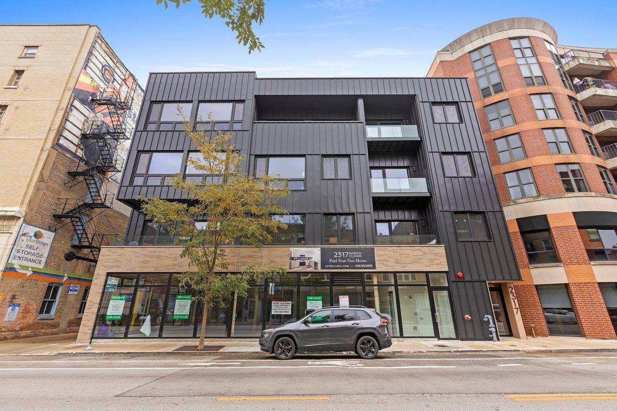 Apartment for rent at 2317 N Clark, Chicago, IL 60614