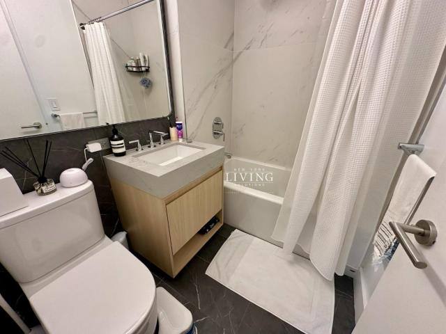 Apartment for rent at 10 E 29th St #17A, New York, NY 10016