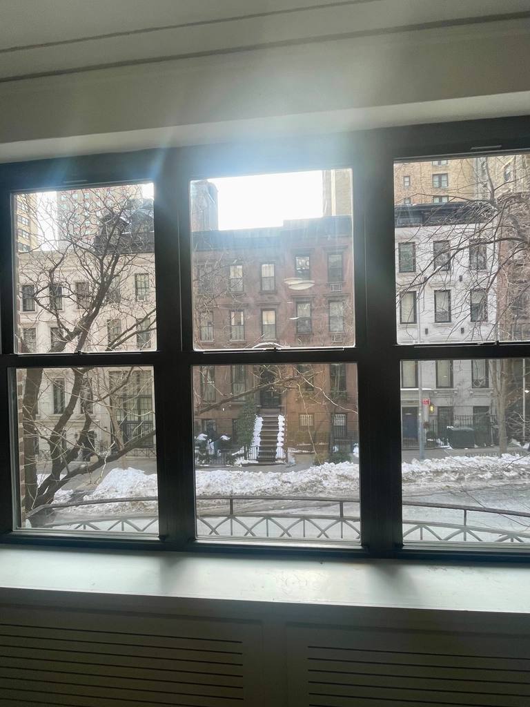Apartment for rent at 137 E 38th St #8EE, New York, NY 10016