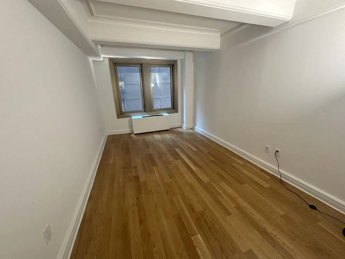Apartment for rent at 101 W 55th St #502, New York, NY 10019