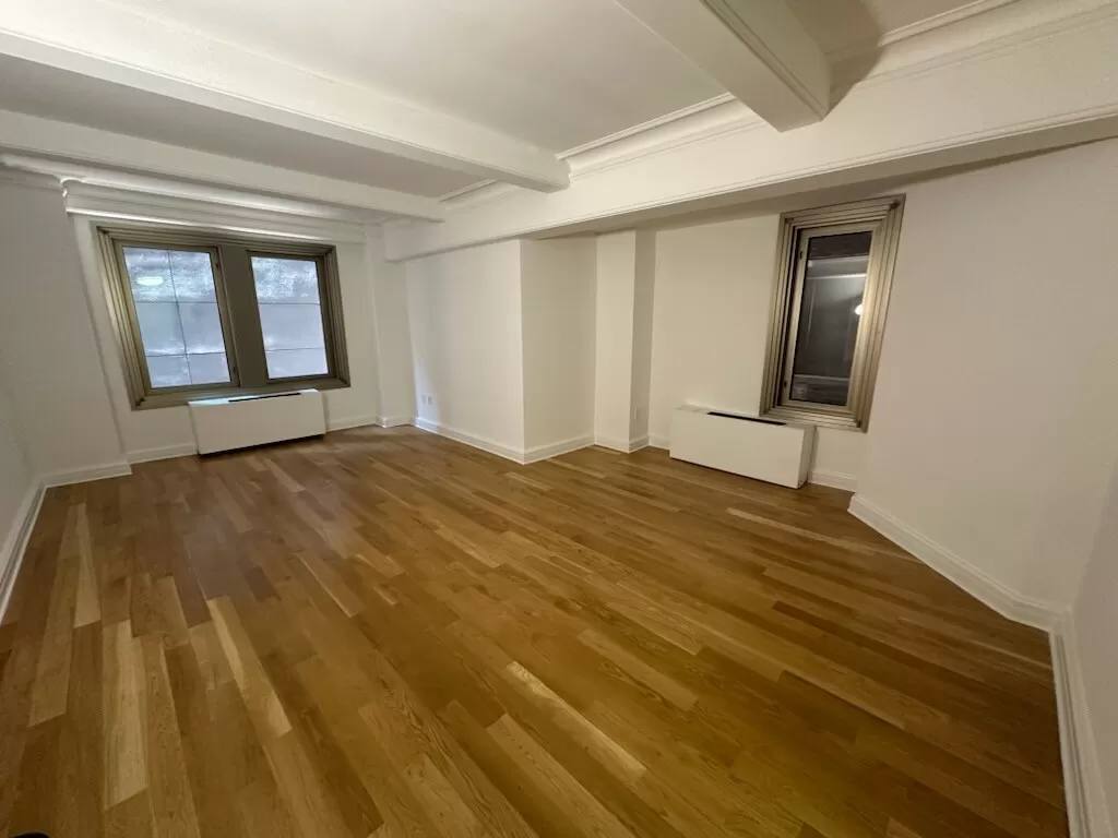 Apartment for rent at 101 W 55th St #502, New York, NY 10019