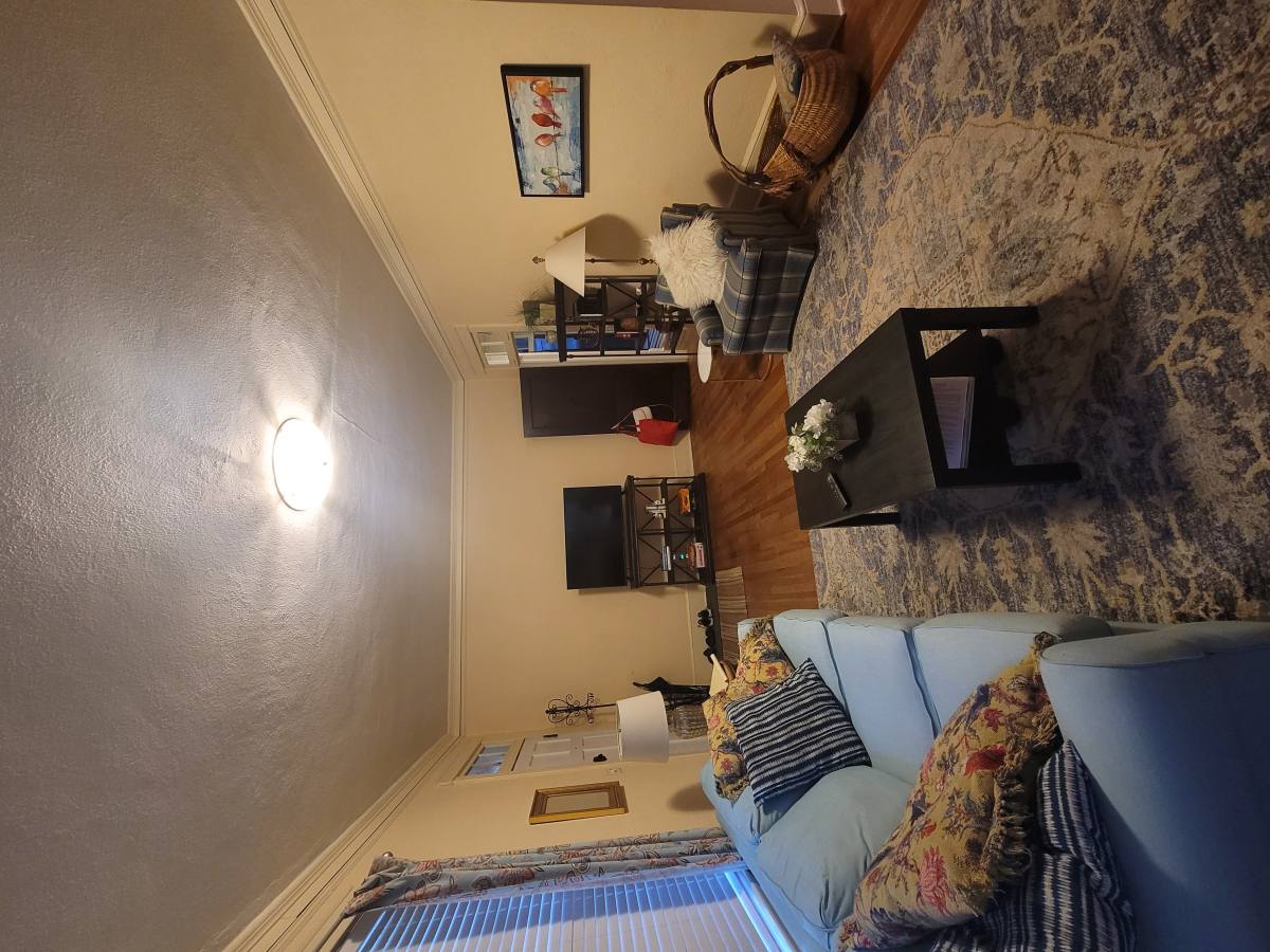 House for rent at 128 S Capitol Parkway, Montgomery, AL 36107