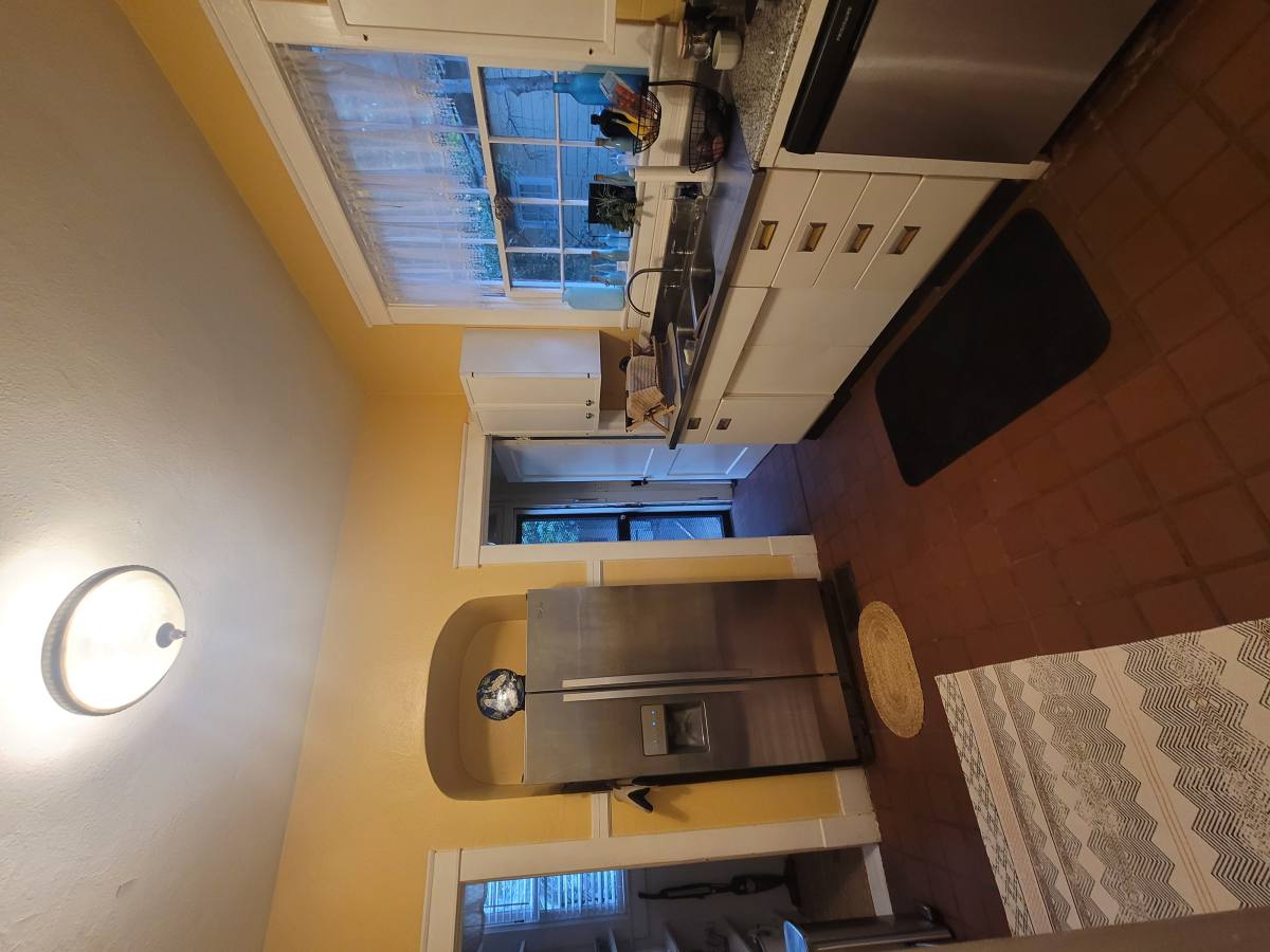 House for rent at 128 S Capitol Parkway, Montgomery, AL 36107
