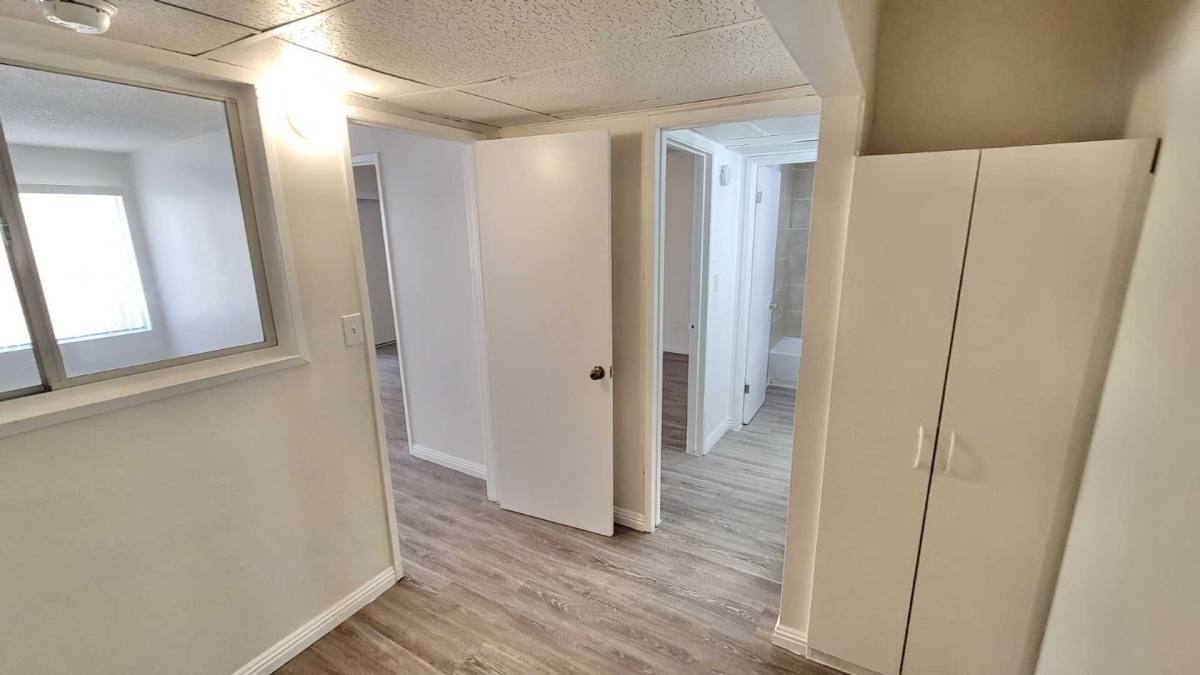 Apartment for rent at 5471 Kester Ave #218, Van Nuys, CA 91411
