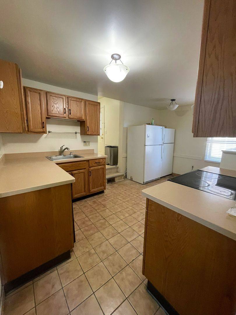 Apartment for rent at 517 S 4th Ave, Ann Arbor, MI 48104