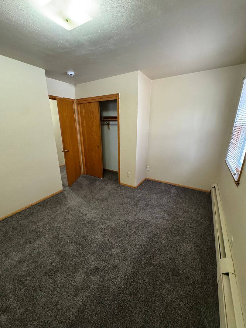 Apartment for rent at 616 Ivy Ave E, Saint Paul, MN 55130