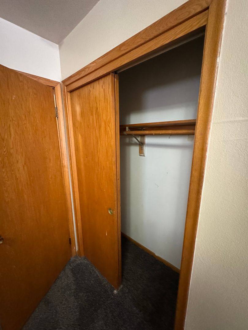 Apartment for rent at 616 Ivy Ave E, Saint Paul, MN 55130