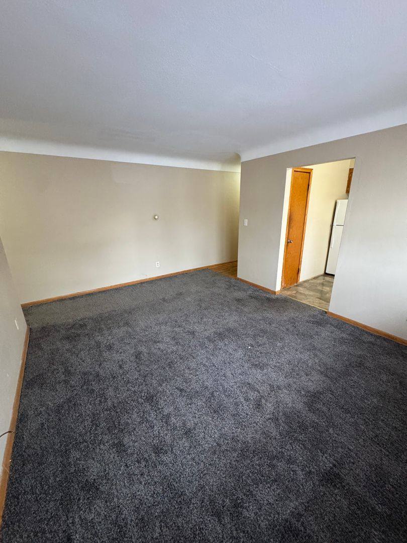Apartment for rent at 616 Ivy Ave E, Saint Paul, MN 55130