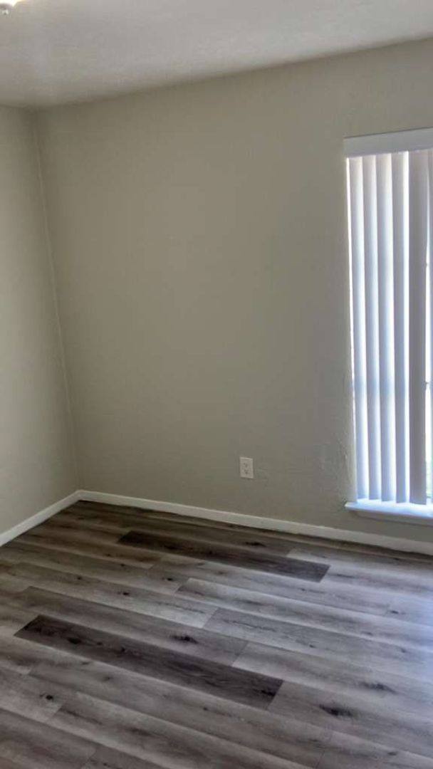 Apartment for rent at 6271 Highland Hills Dr, Dallas, TX 75241