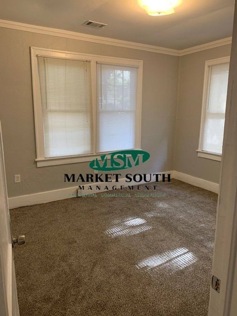 House for rent at 1224 E 38th St, Savannah, GA 31404