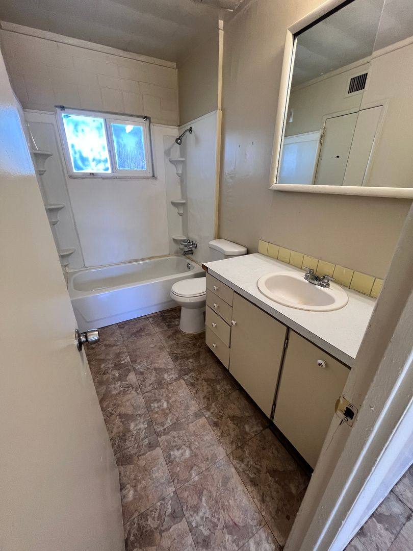 Apartment for rent at 2528 N Fontana Ave, Tucson, AZ 85705