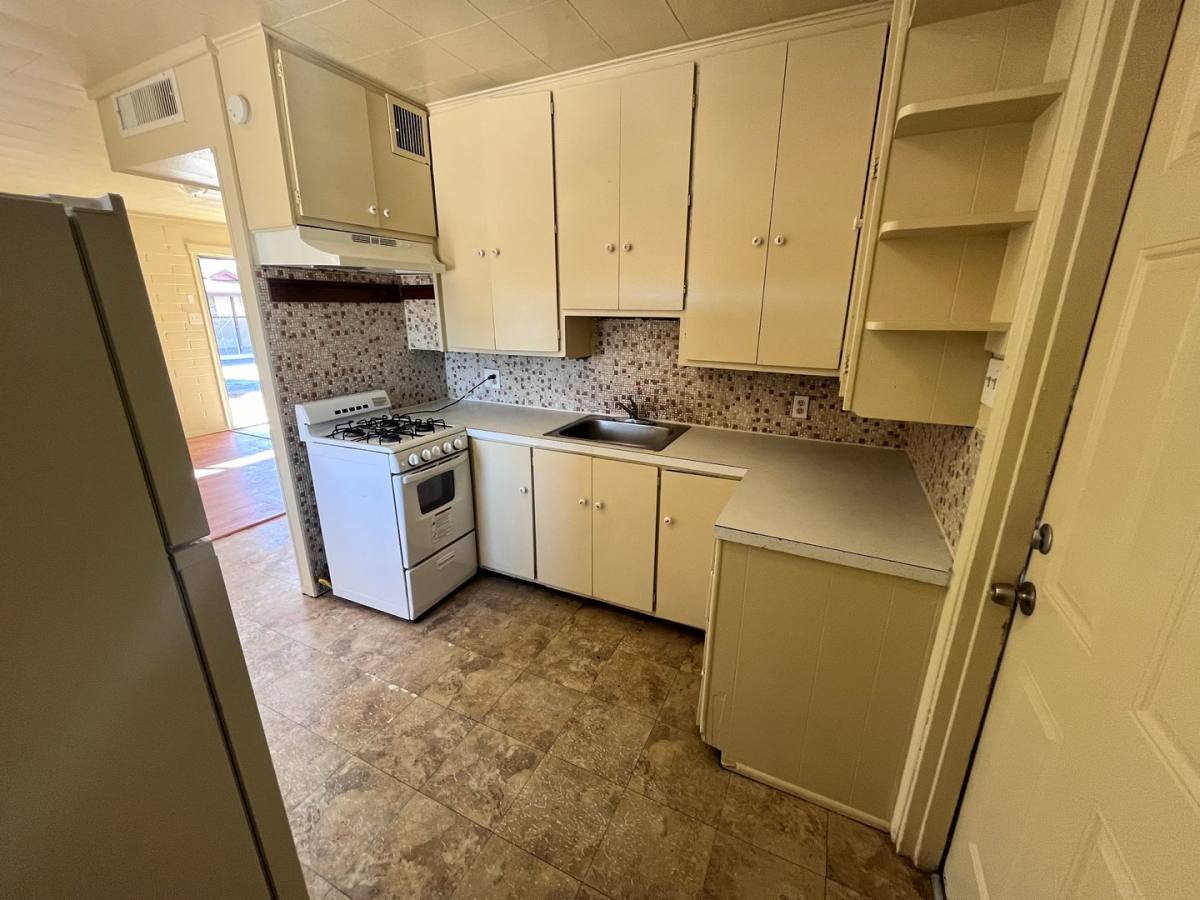 Apartment for rent at 2528 N Fontana Ave, Tucson, AZ 85705