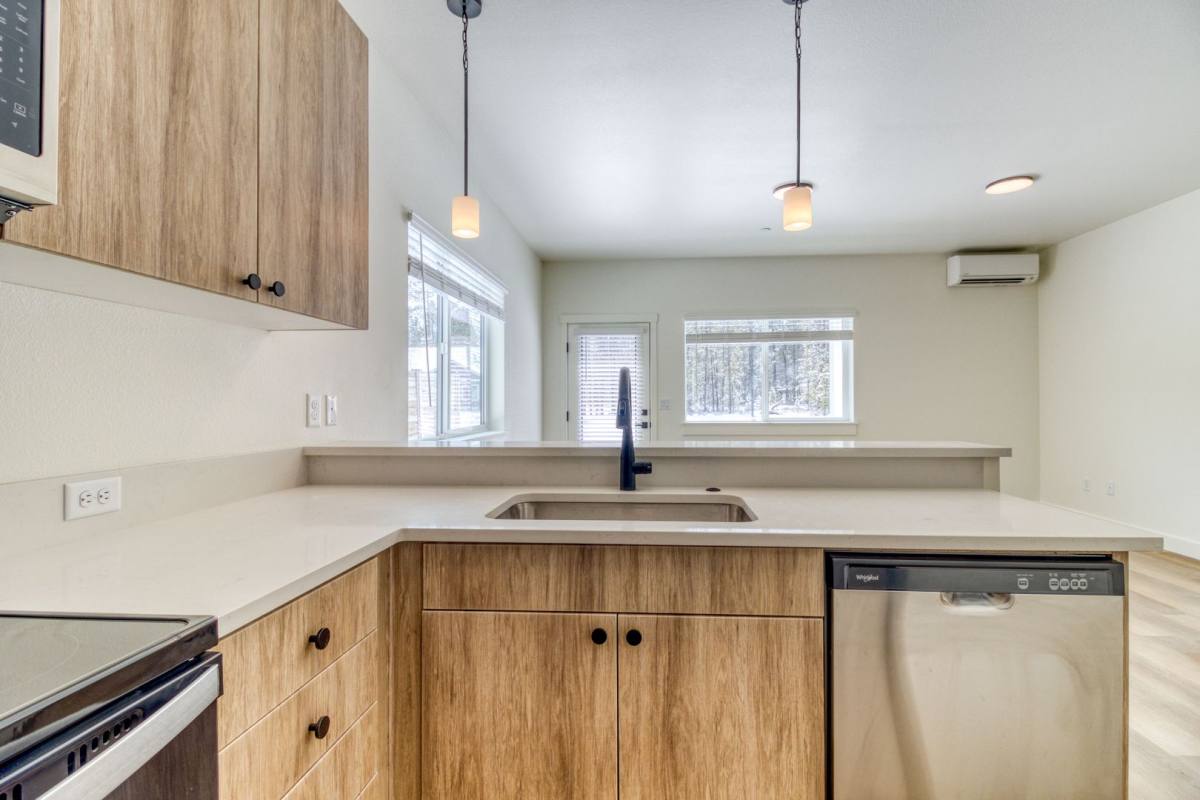 Apartment for rent at 16510 Finley Butte Rd, La Pine, OR 97739