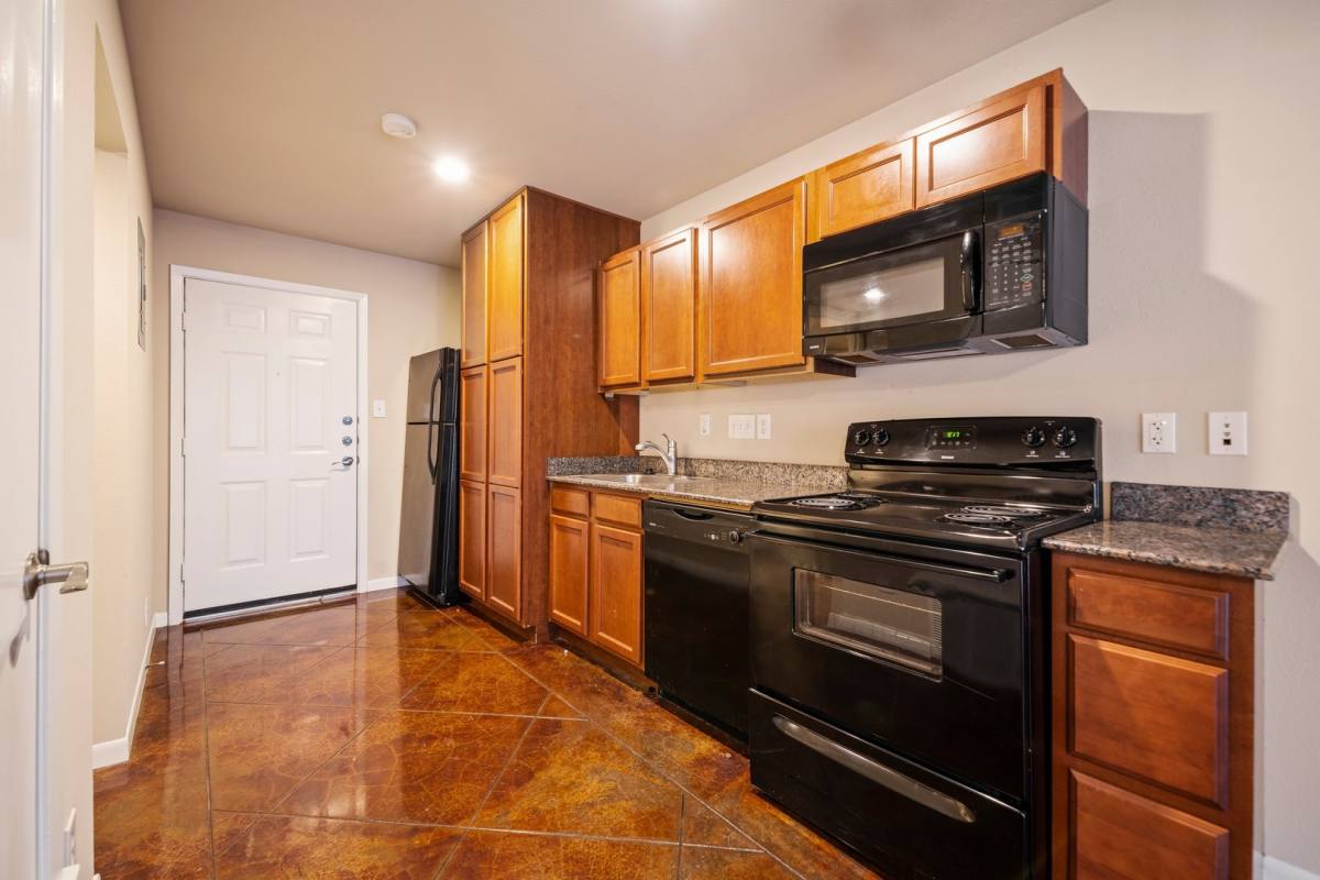 Apartment for rent at 301 W 38th St, Austin, TX 78705