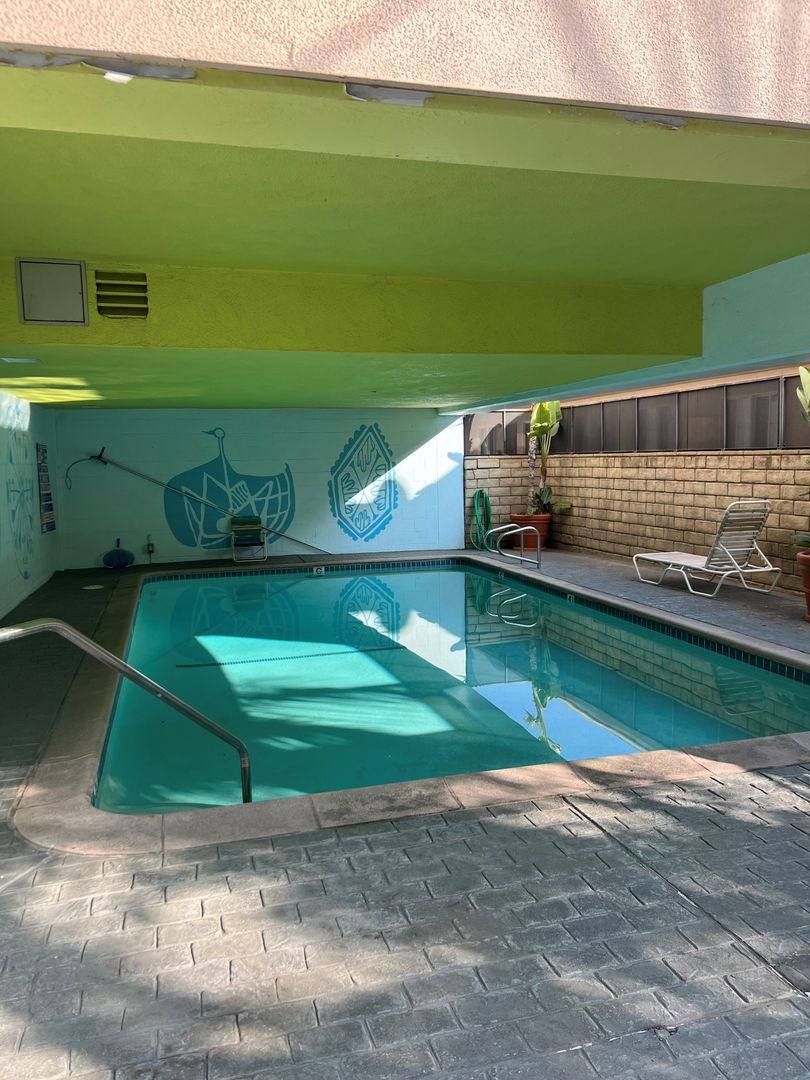 1306 N Columbus Ave, Glendale, CA 91202 - Apartment for Rent - Image 9