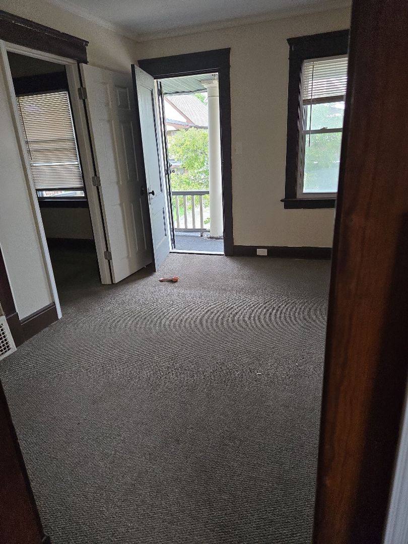 Apartment for rent at 2816 E 125 St, Cleveland, OH 44120