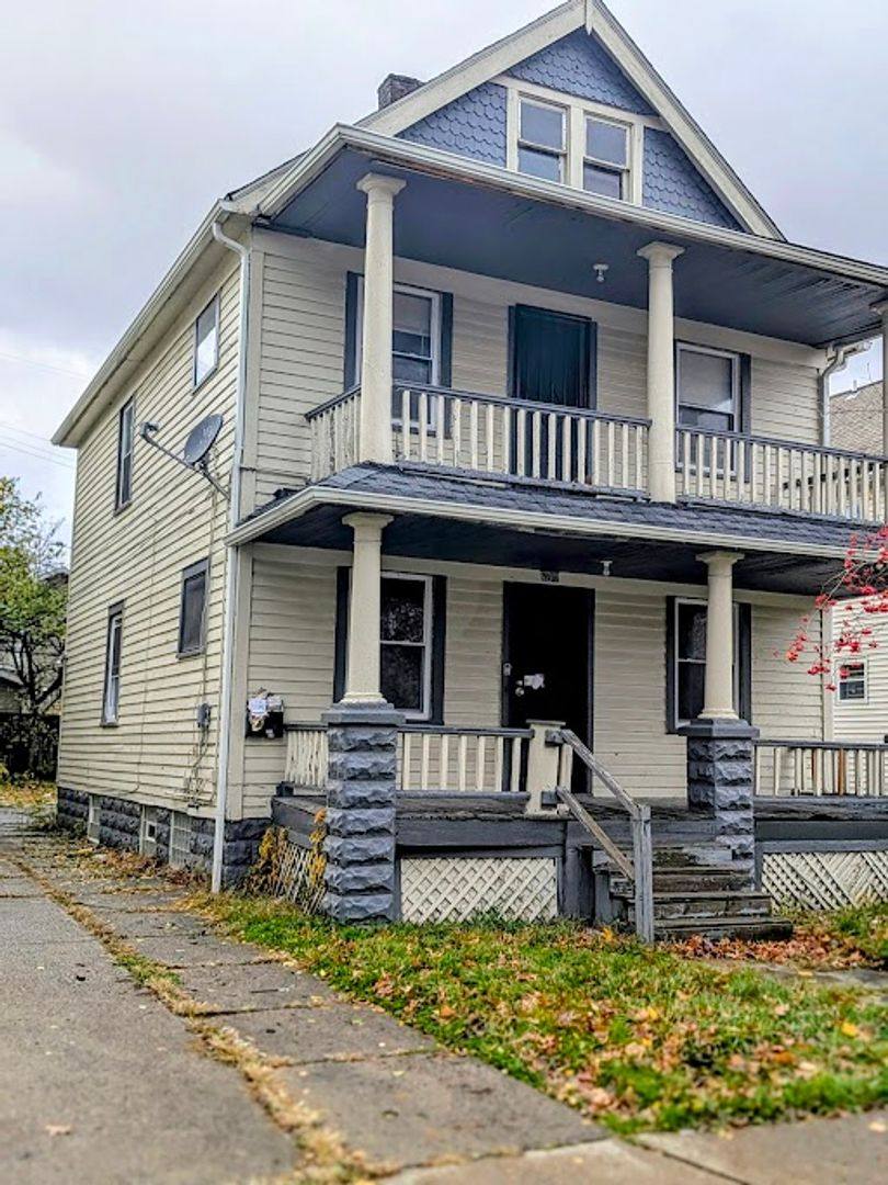 Apartment for rent at 2816 E 125 St, Cleveland, OH 44120