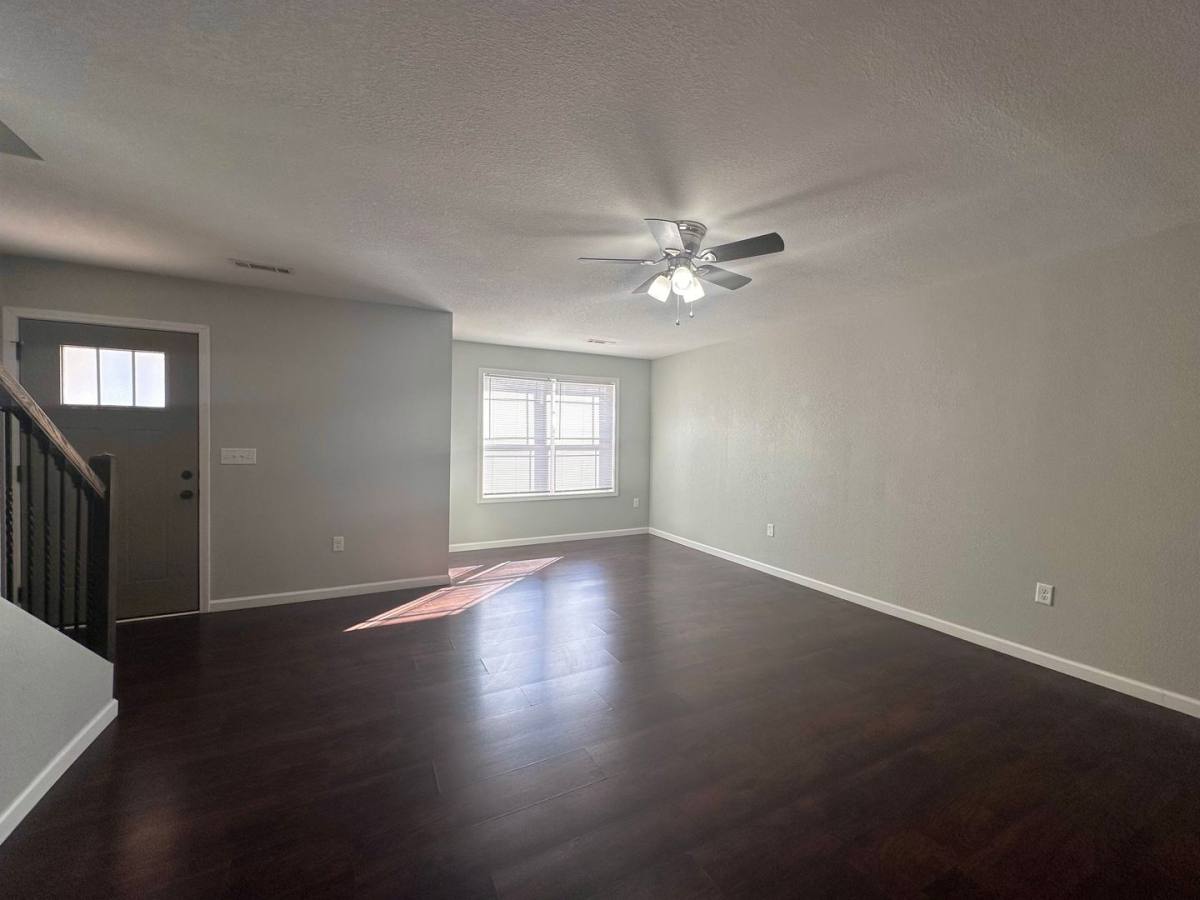 Townhouse for rent at 685 Central Church Rd, Morristown, TN 37814