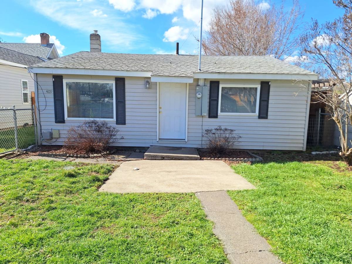 House for rent at 409 NE 37th, Pendleton, OR 97801