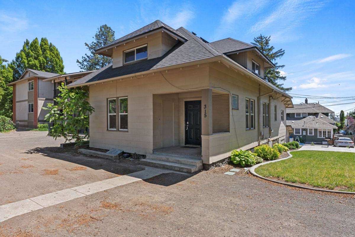 House for rent at 315 6th St, Cheney, WA 99004