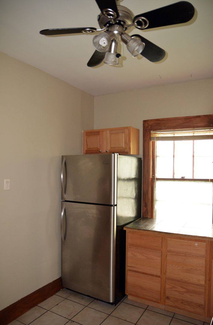 Apartment for rent at 3115 Girard Ave S, Minneapolis, MN 55408