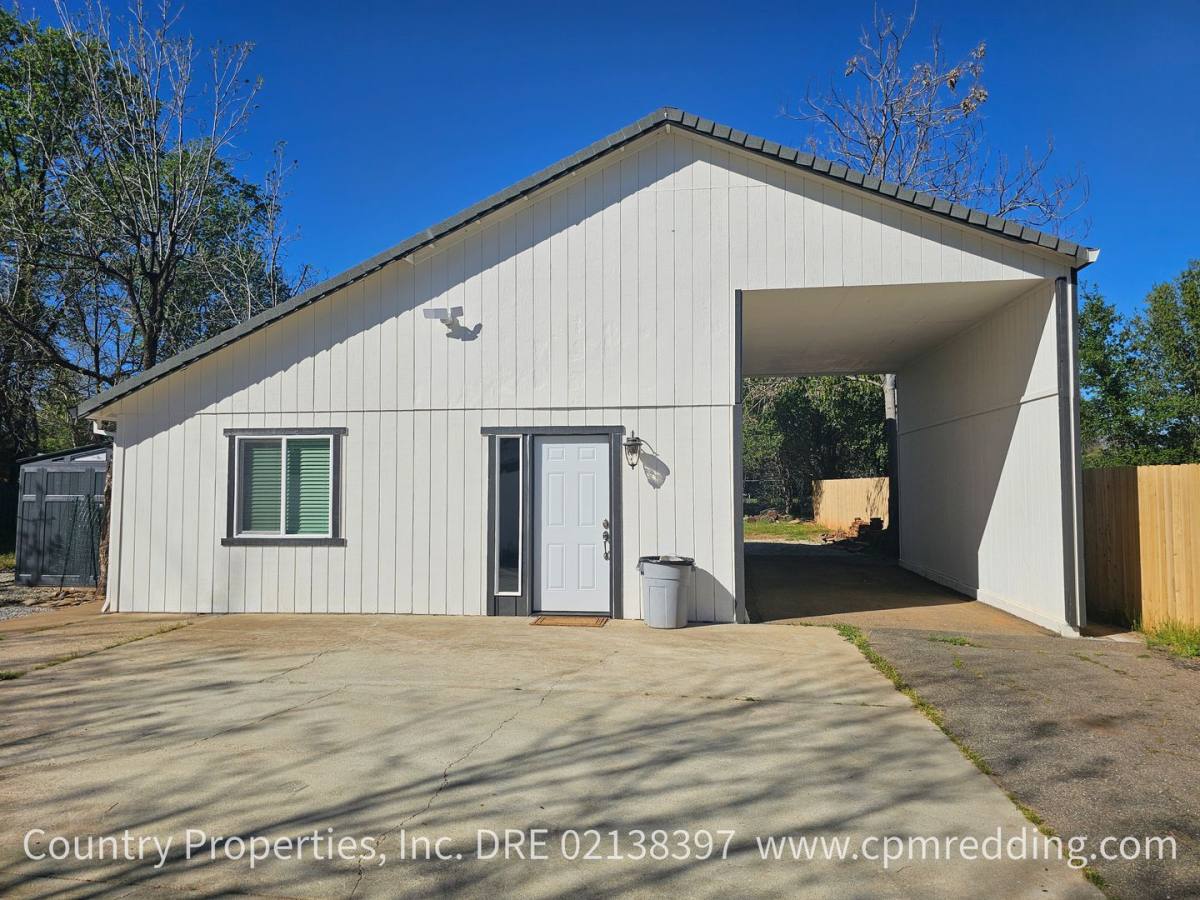 House for rent at 2122 Marlene Ave, Redding, CA 96002