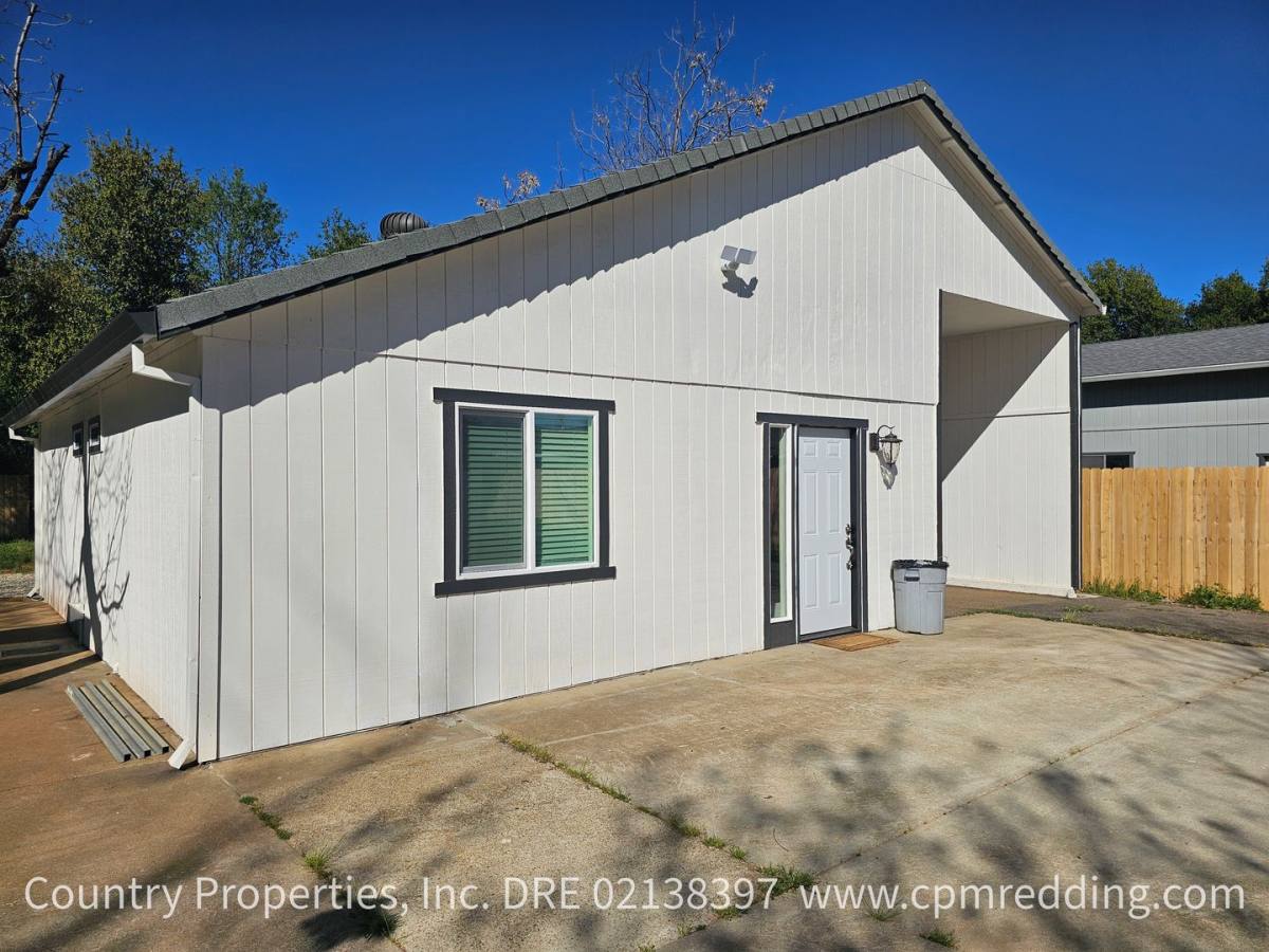 House for rent at 2122 Marlene Ave, Redding, CA 96002