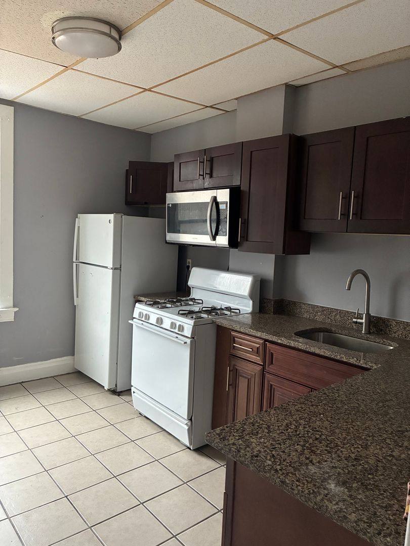 Apartment for rent at 3015 Ashlyn St, Pittsburgh, PA 15204