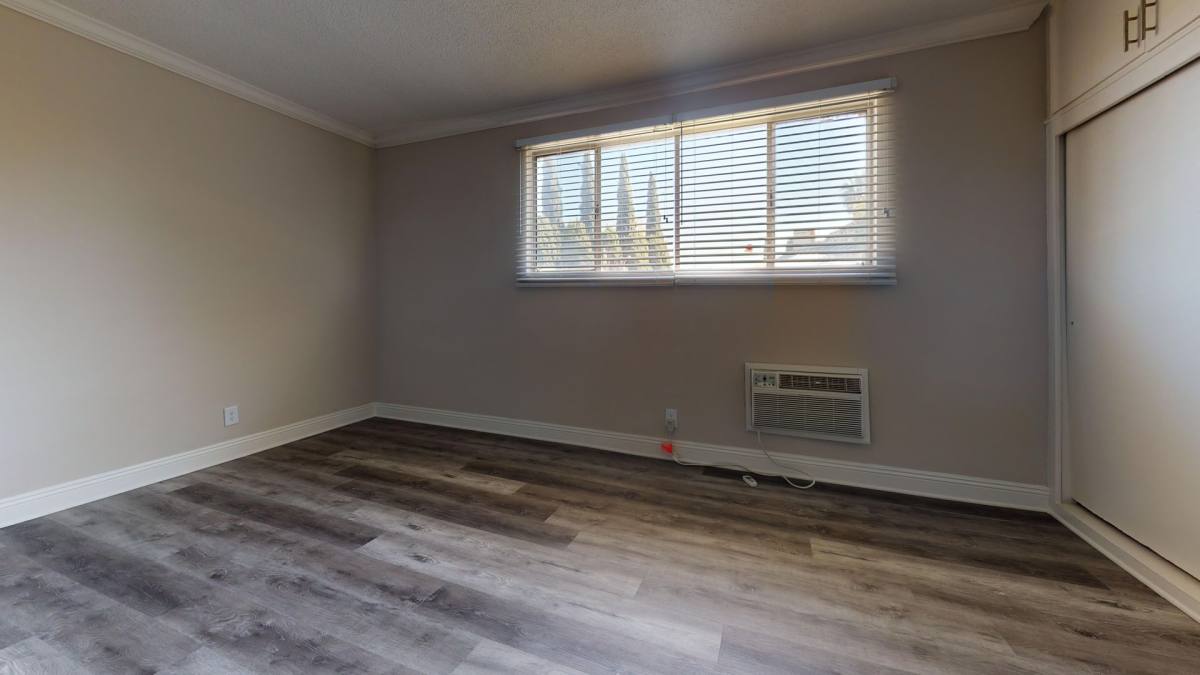 Apartment for rent at 1333 N Stanley Ave, Los Angeles, CA 90046